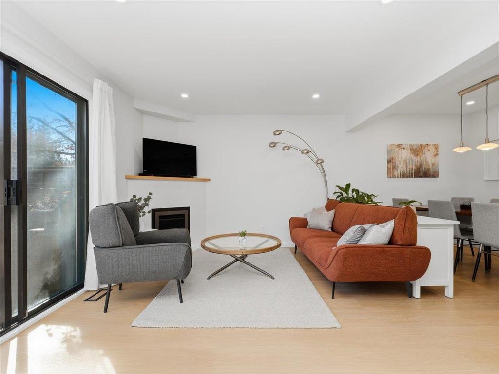 Listing Image for R3096481