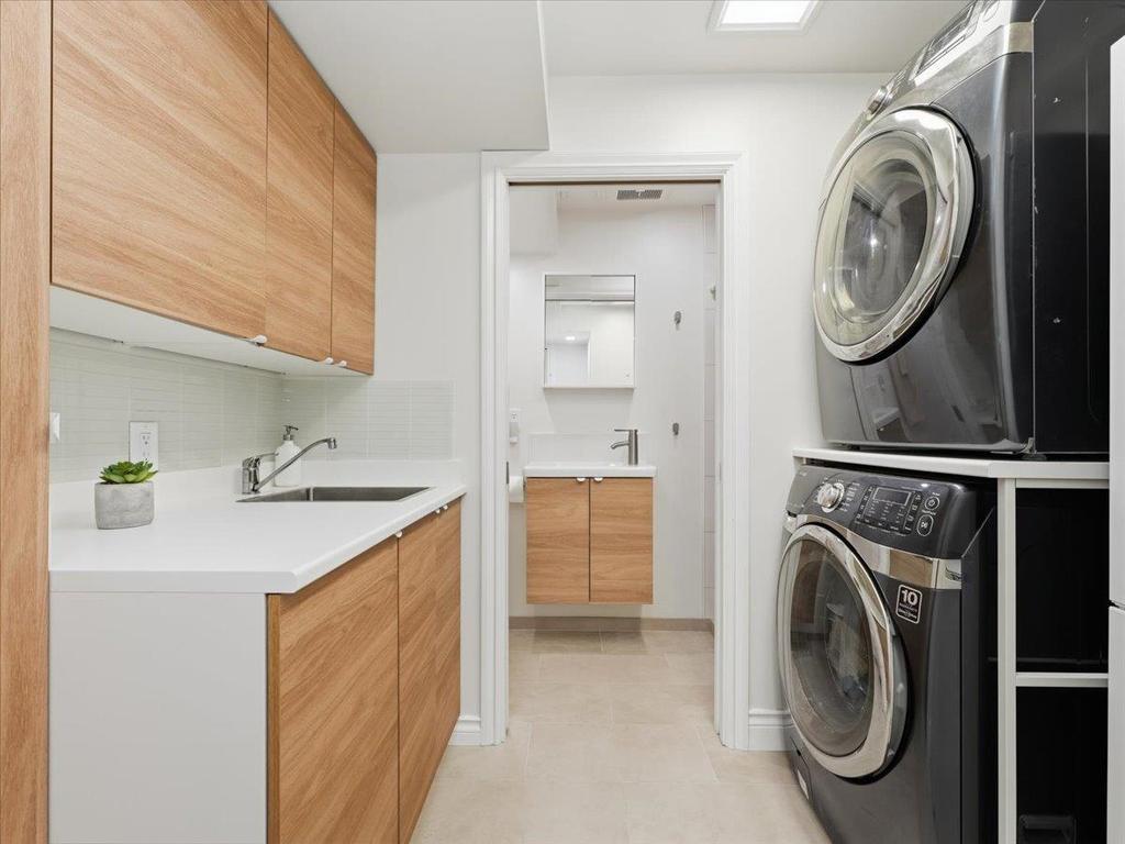 Listing Image for R3096481