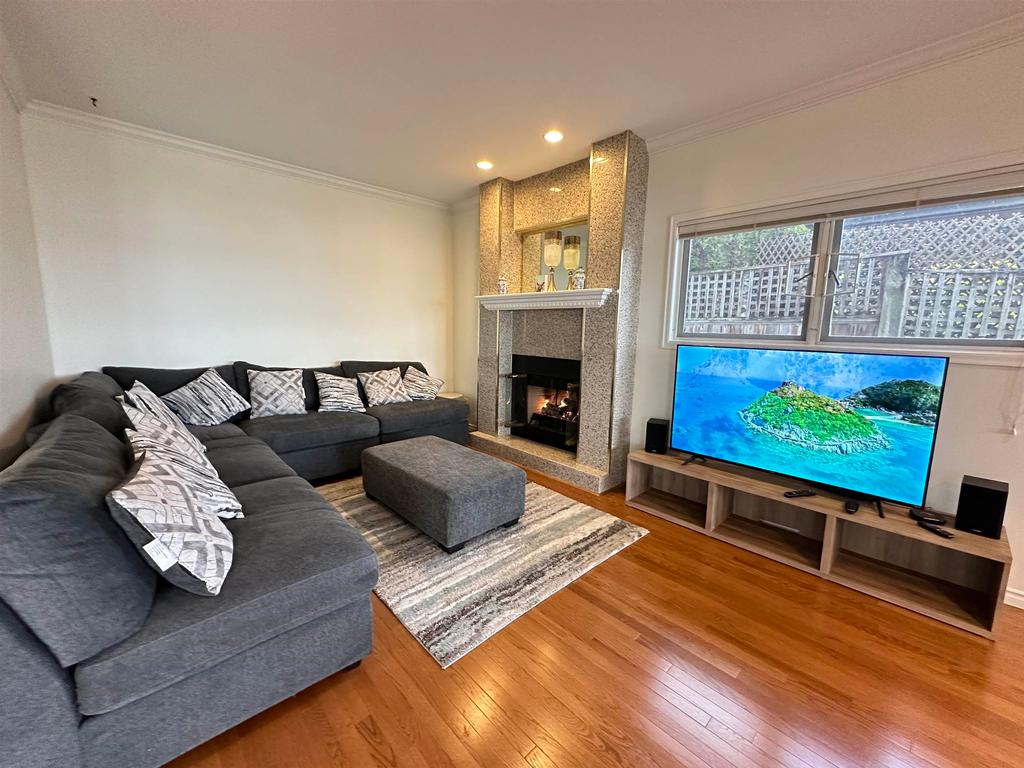 Listing Image for R3096485