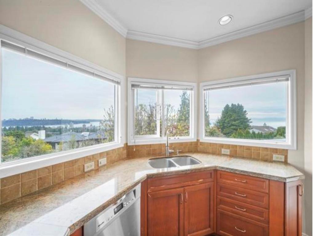 Listing Image for R3096485