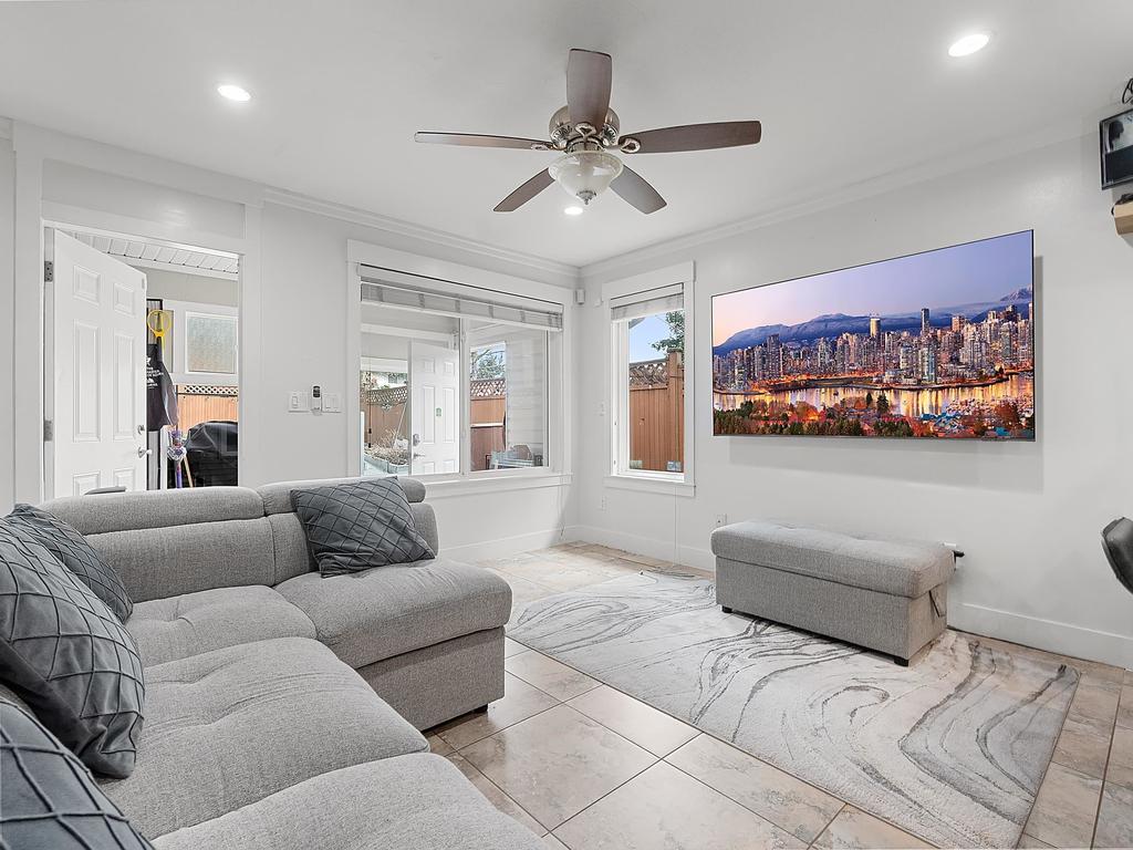 Listing Image for R3096488