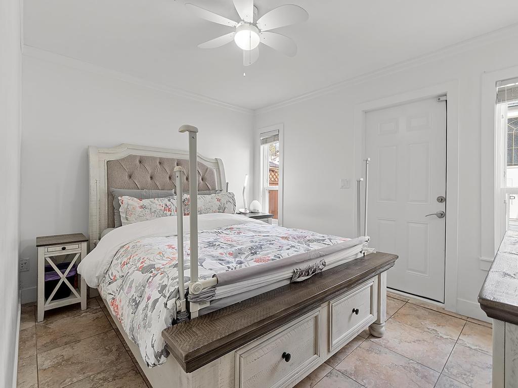 Listing Image for R3096488