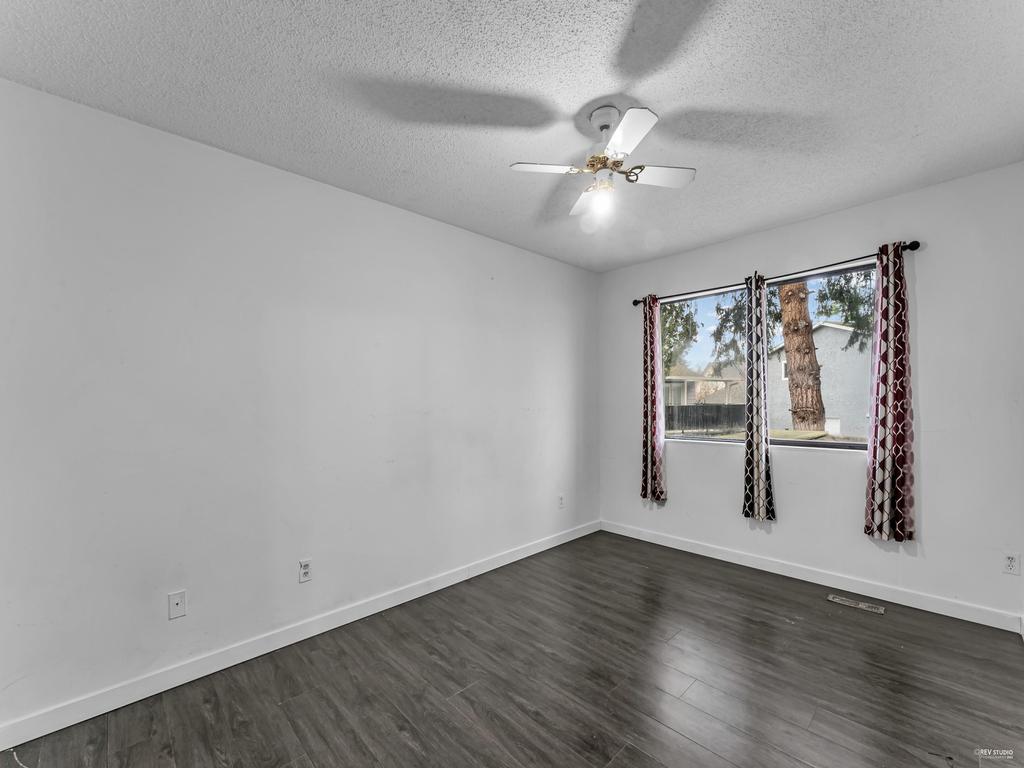 Listing Image for R3096492