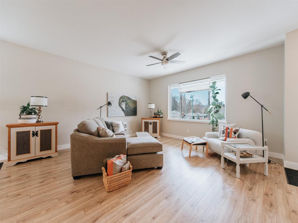 Listing Image for R3096494