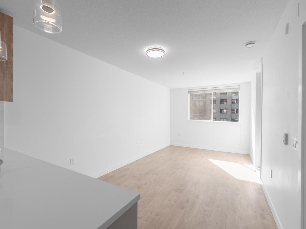 Listing Image for R3096514