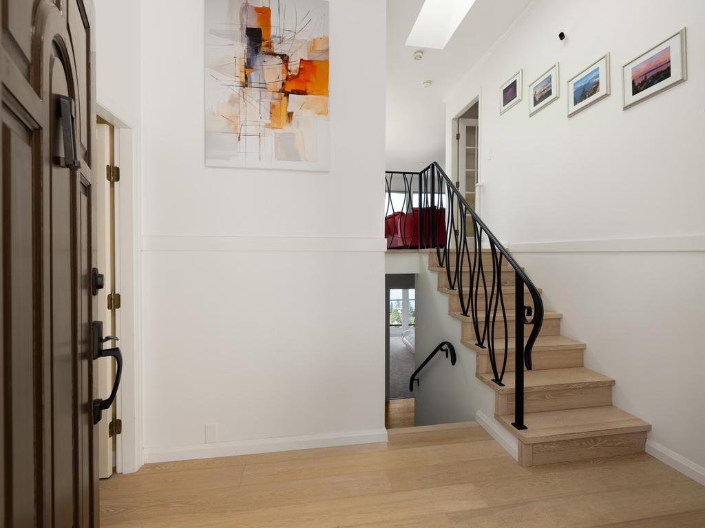 Listing Image for R3096520