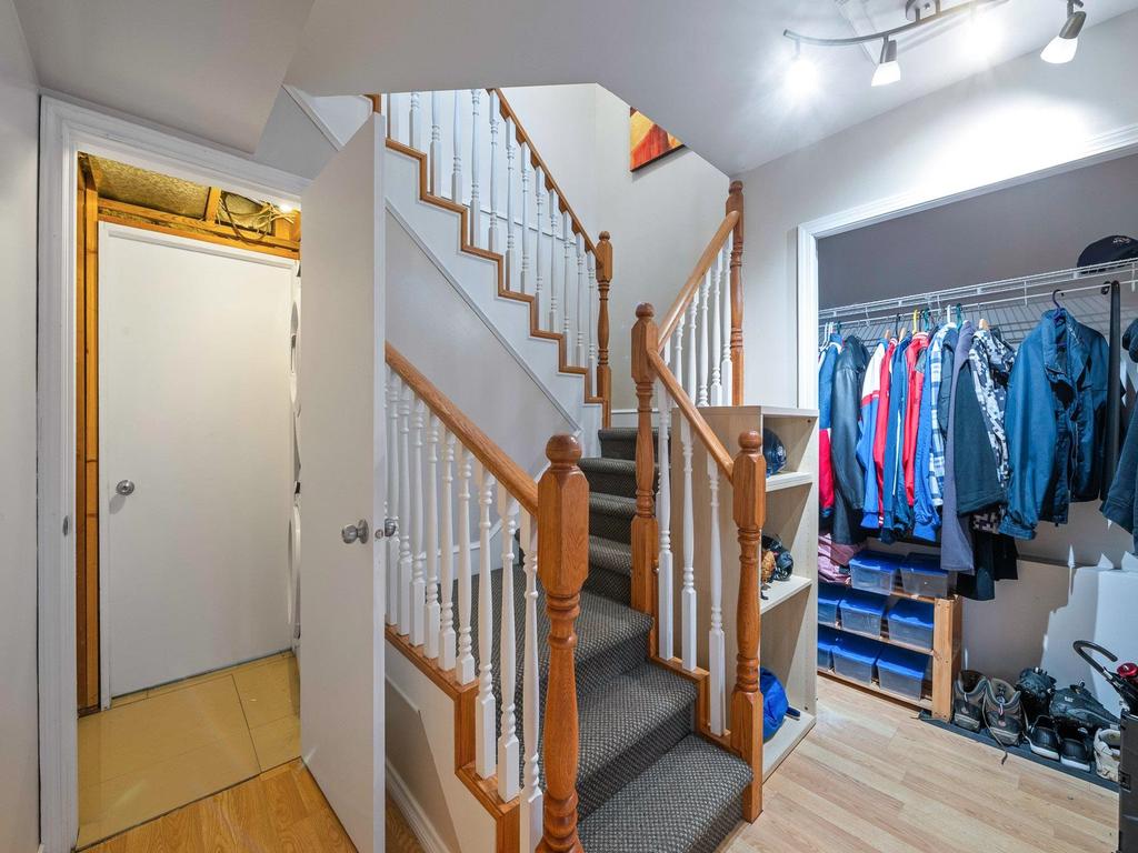 Listing Image for R3096537