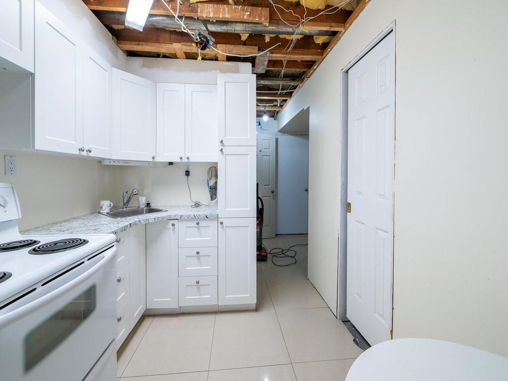 Listing Image for R3096537