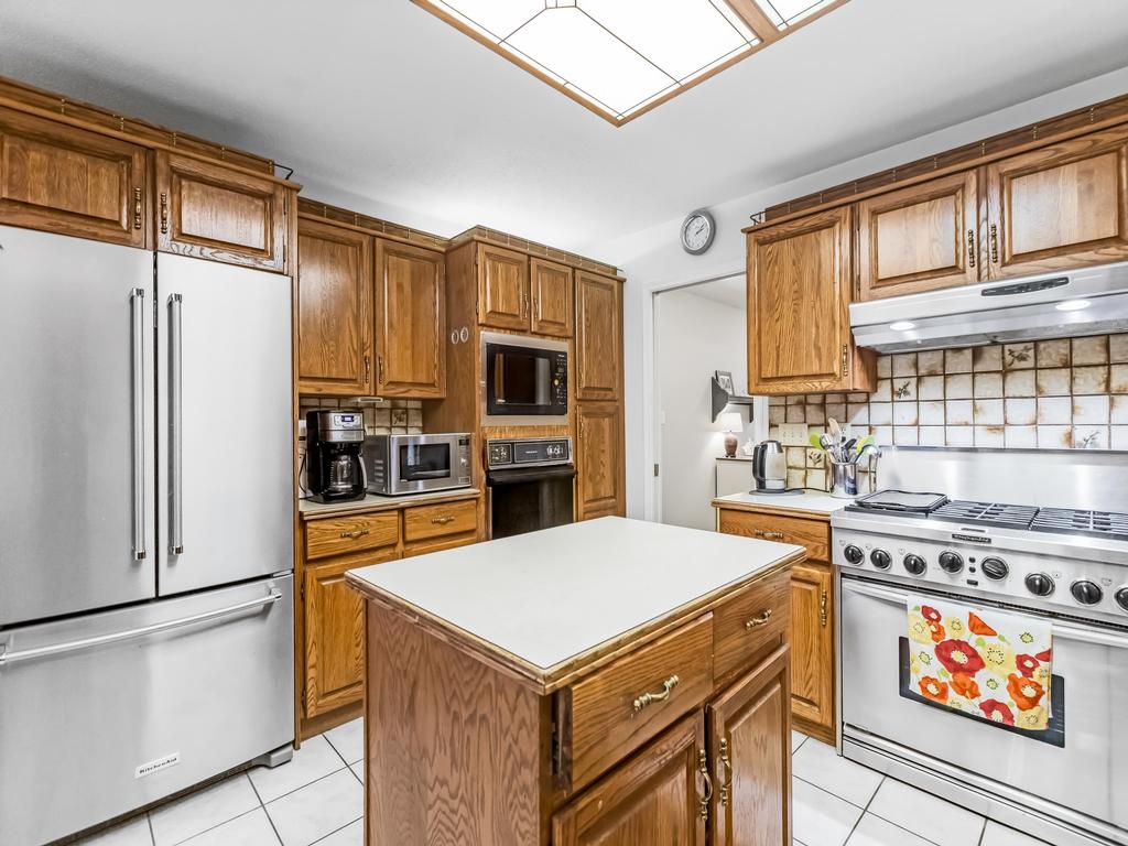 Listing Image for R3096540