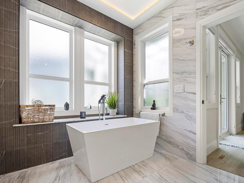 Listing Image for R3096555