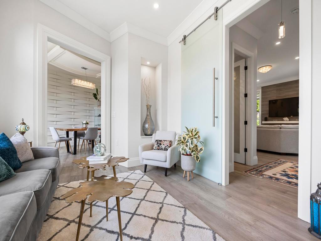 Listing Image for R3096555