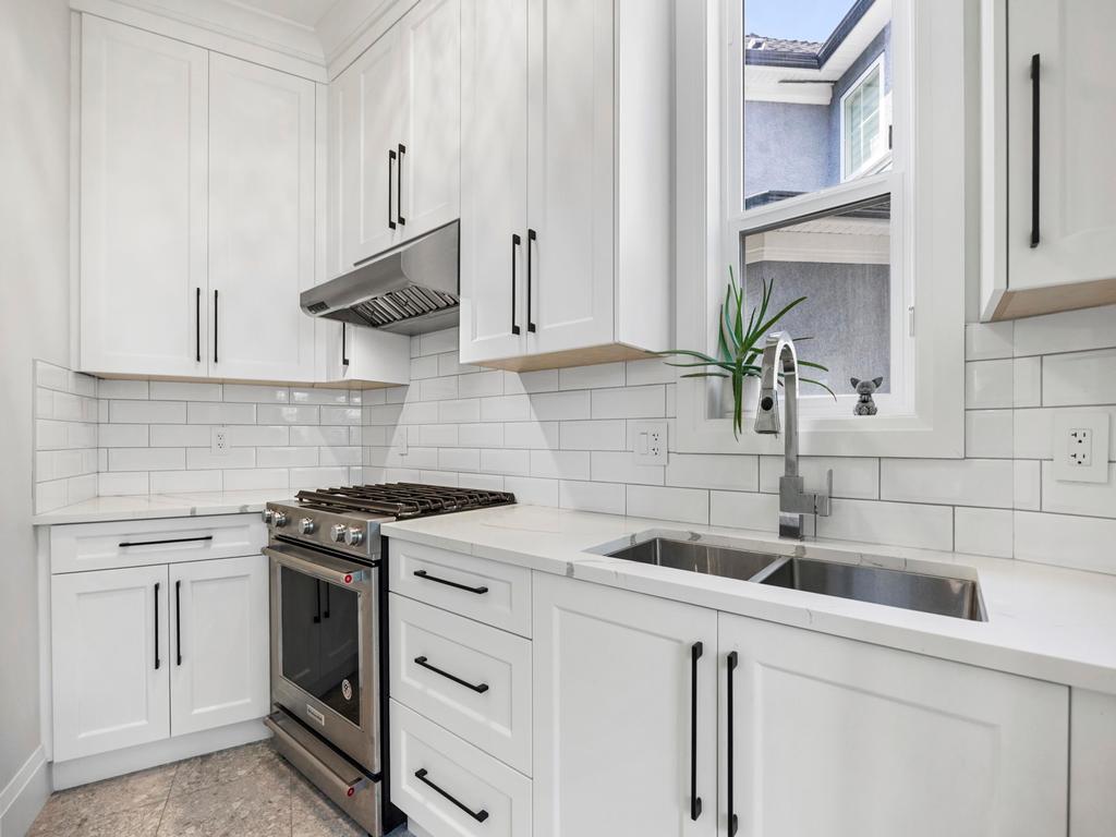 Listing Image for R3096555