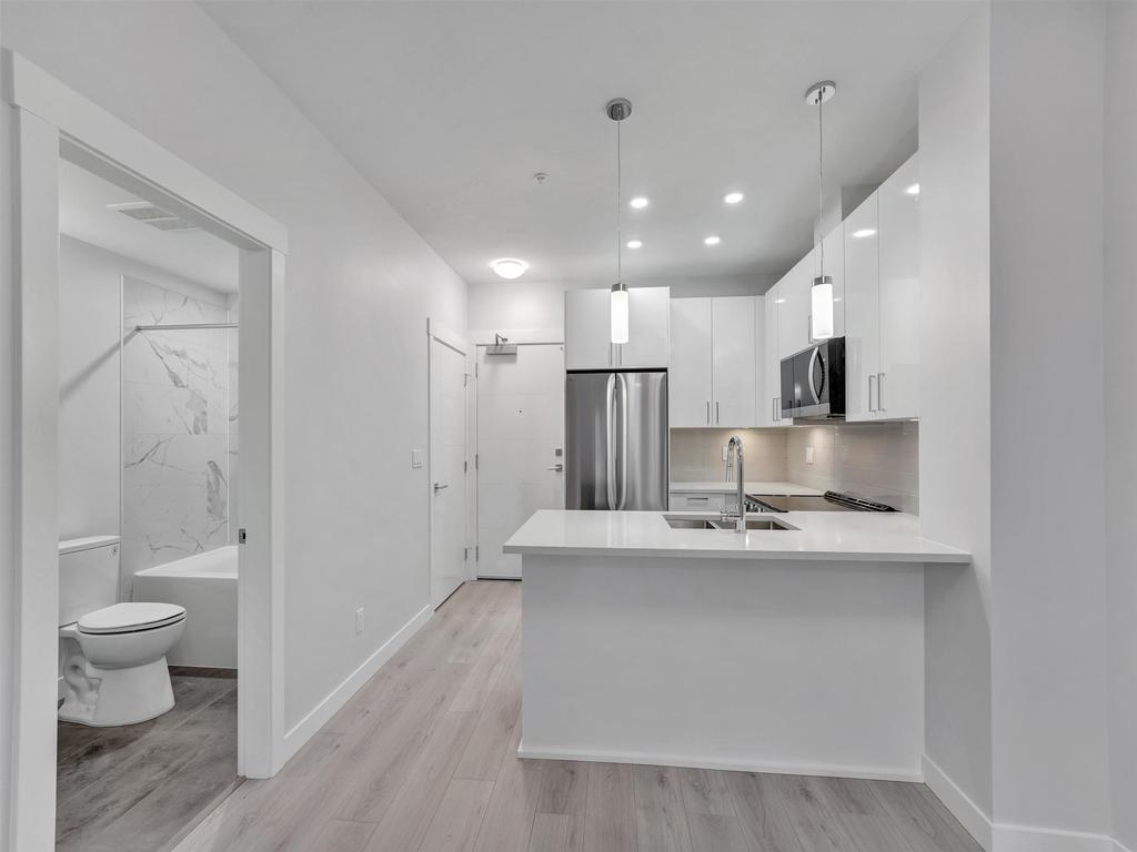 Listing Image for R3096560