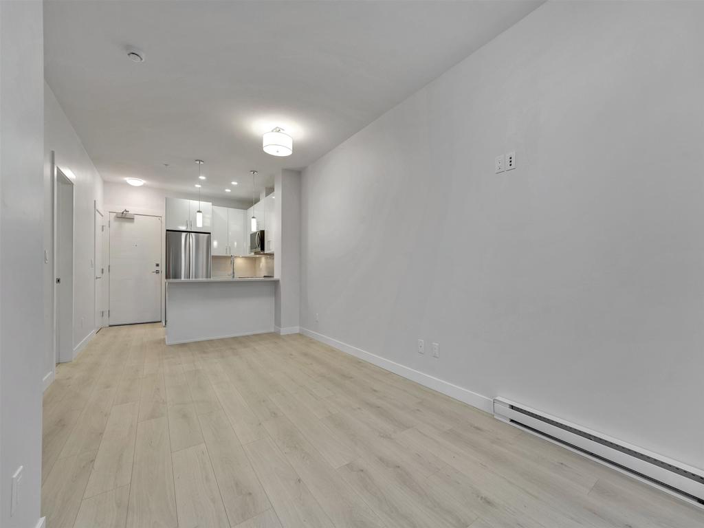 Listing Image for R3096560