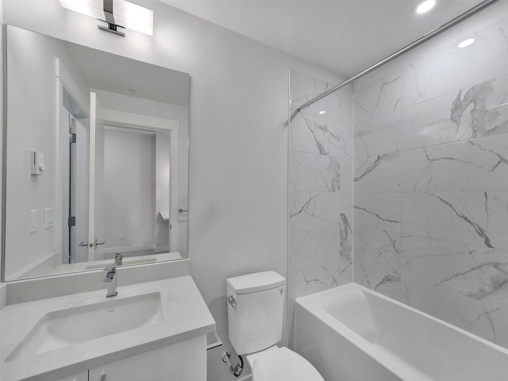 Listing Image for R3096560