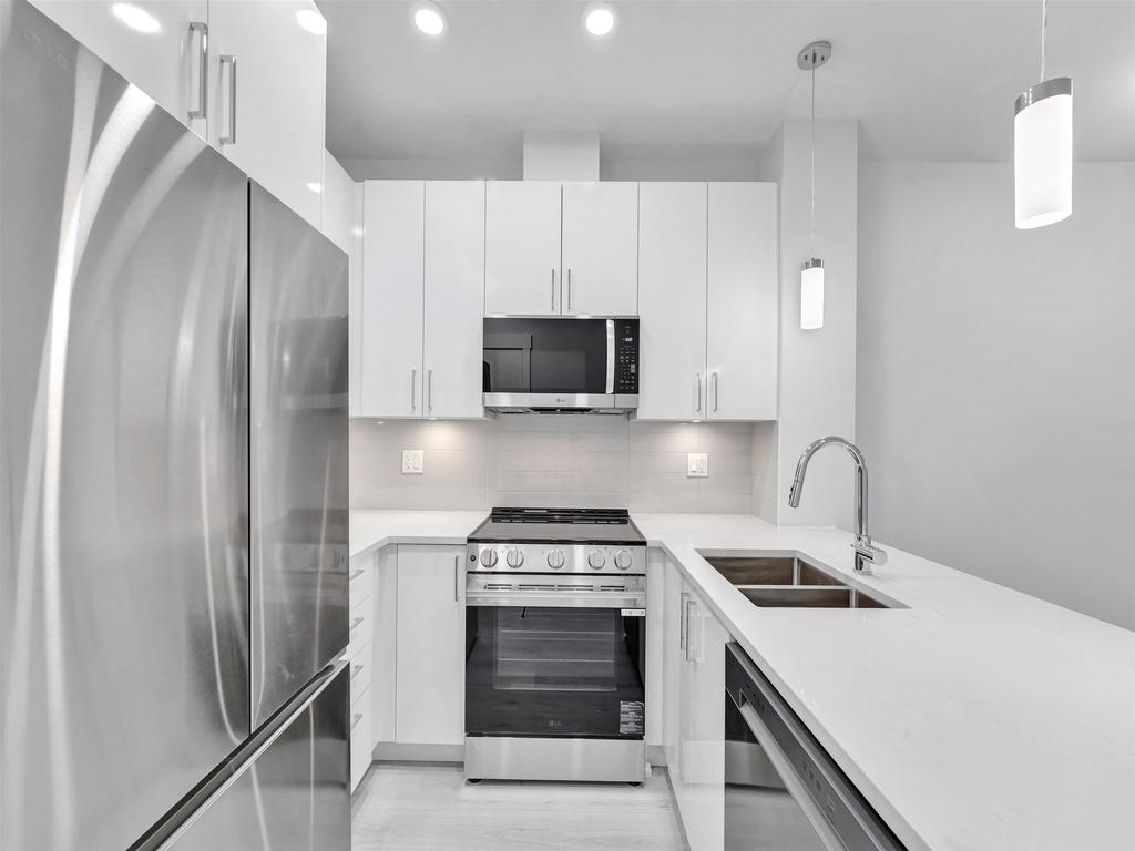 Listing Image for R3096560