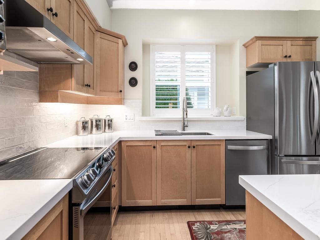 Listing Image for R3096570