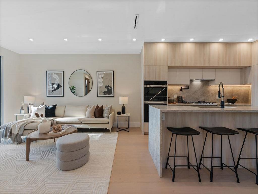 Listing Image for R3096575