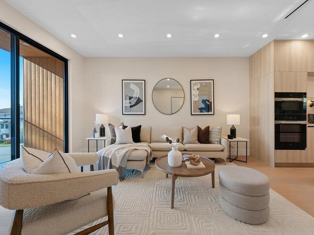 Listing Image for R3096575