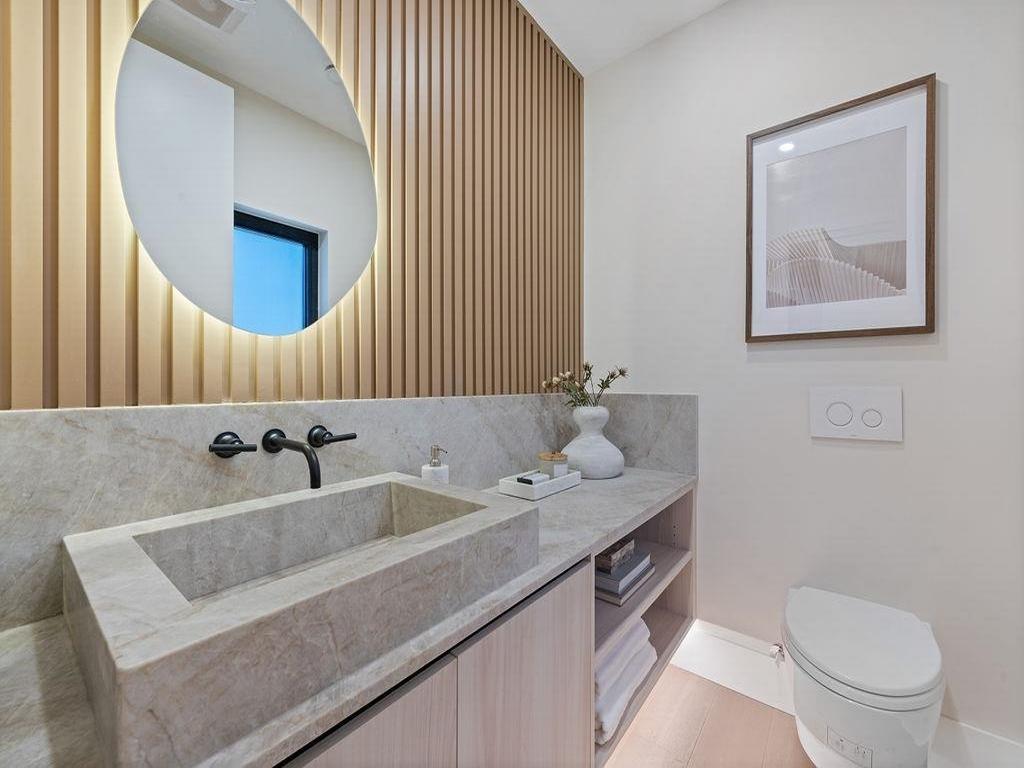 Listing Image for R3096575