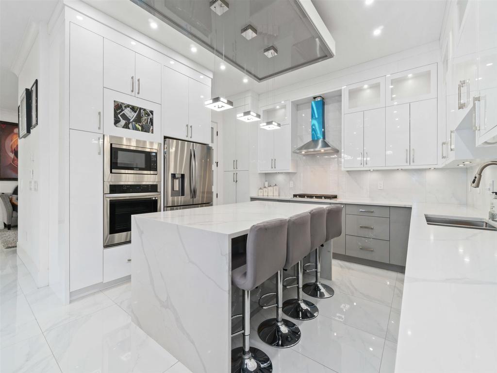 Listing Image for R3096592