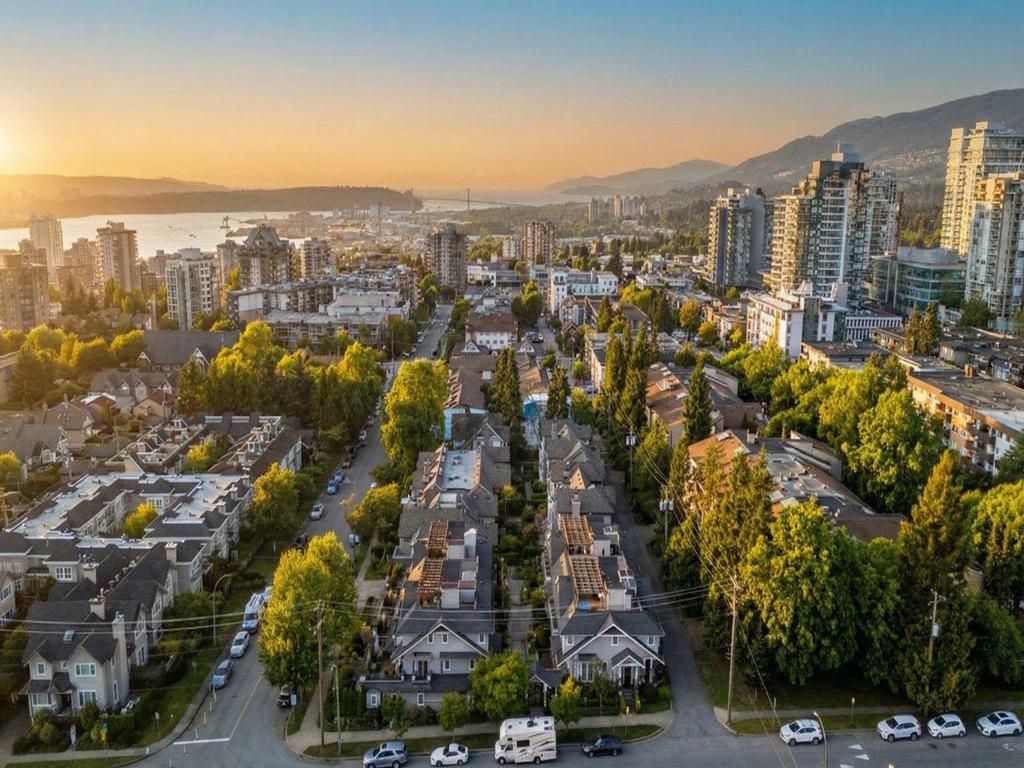 Listing Image for R3096595