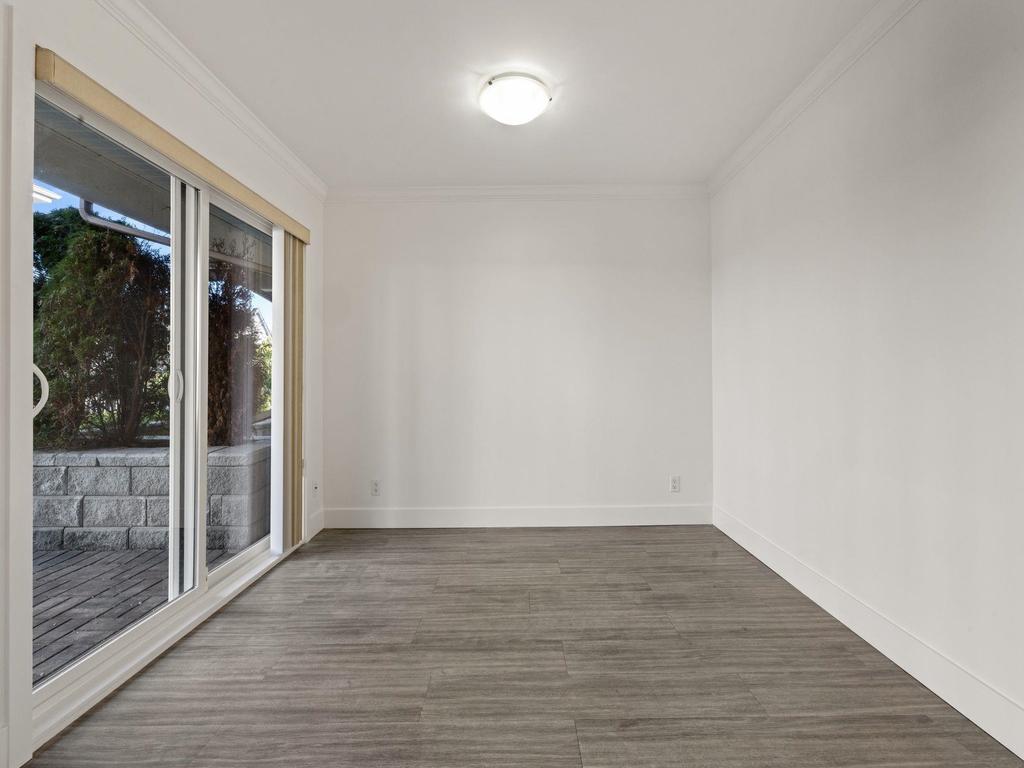 Listing Image for R3096595