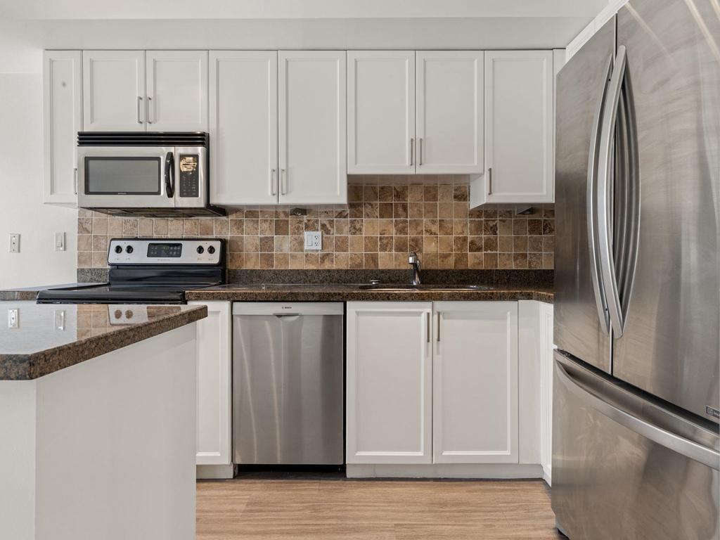 Listing Image for R3096595