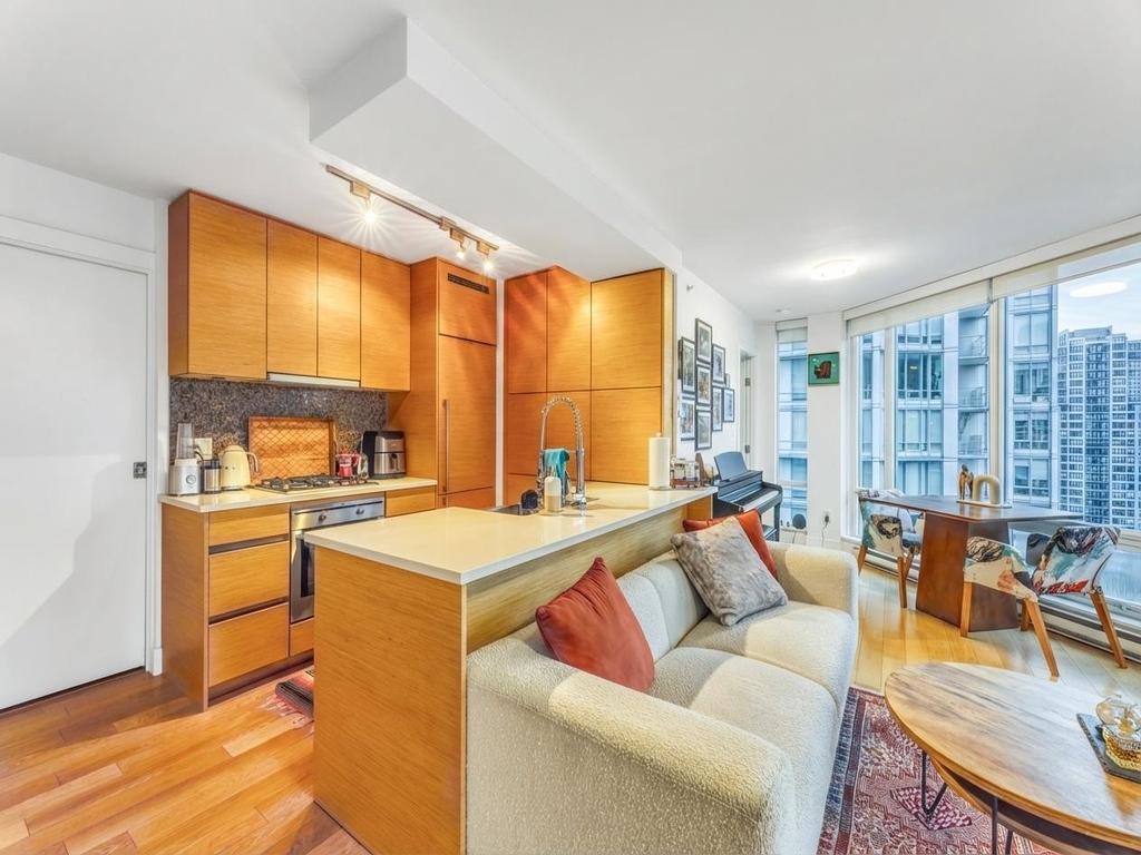 Listing Image for R3096598