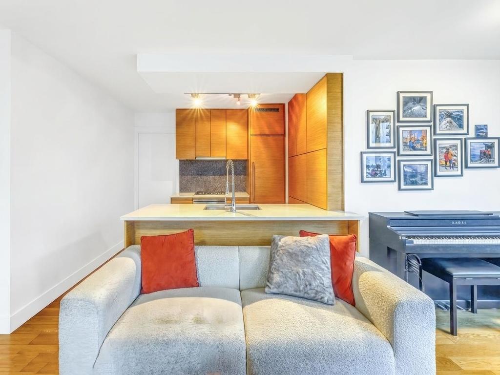 Listing Image for R3096598