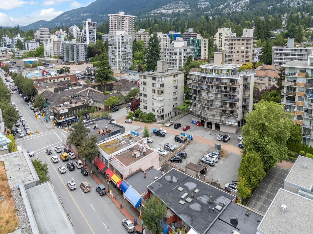 Listing Image for R3096602