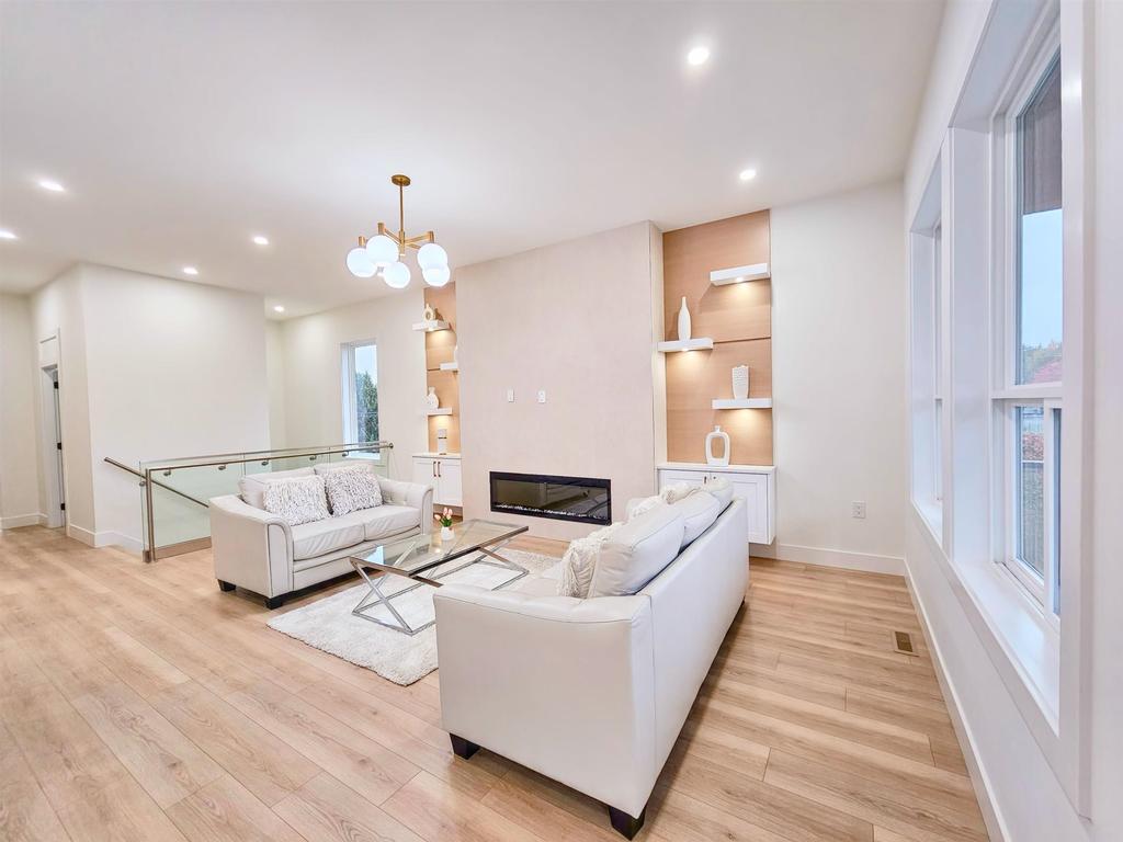 Listing Image for R3096619