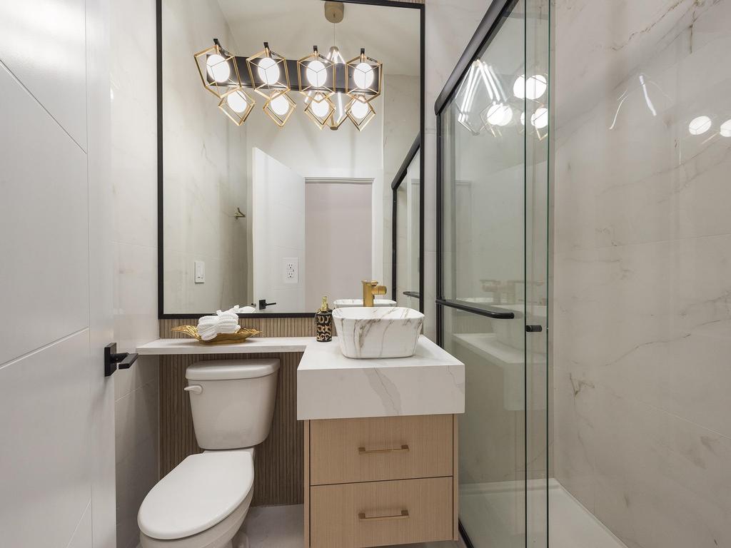 Listing Image for R3096619