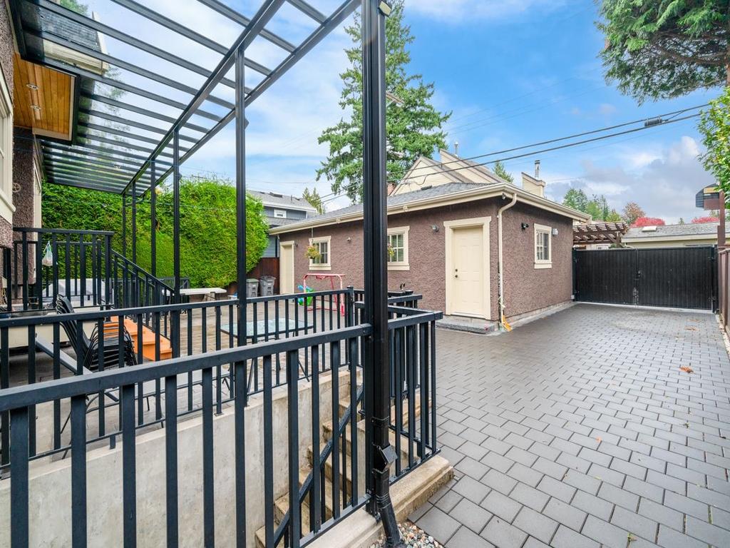 Listing Image for R3096623