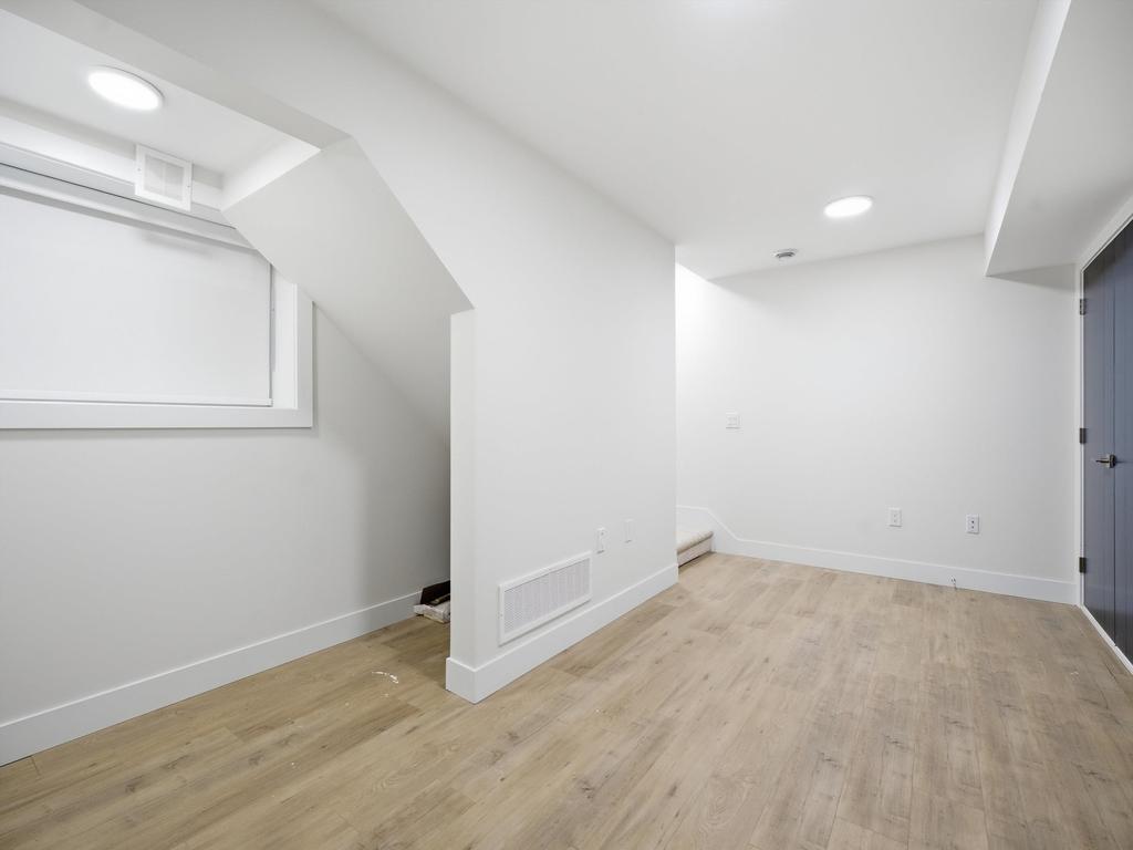 Listing Image for R3096649