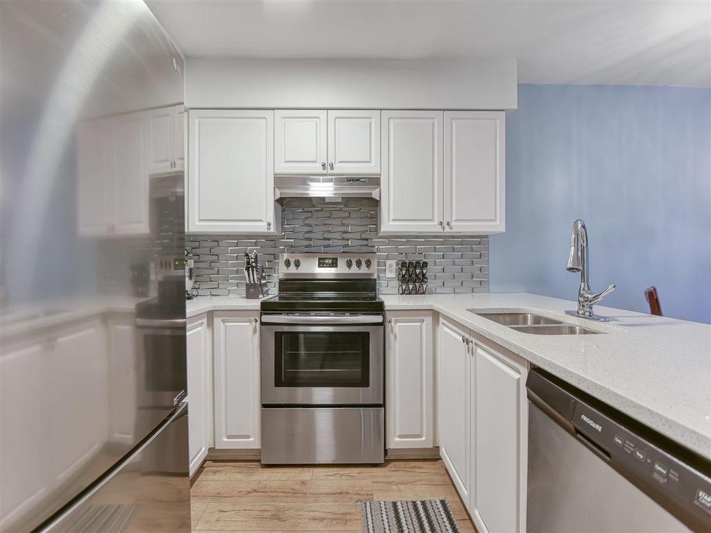 Listing Image for R3096652