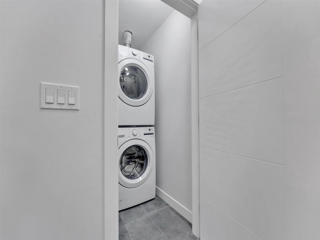 Listing Image for R3096663