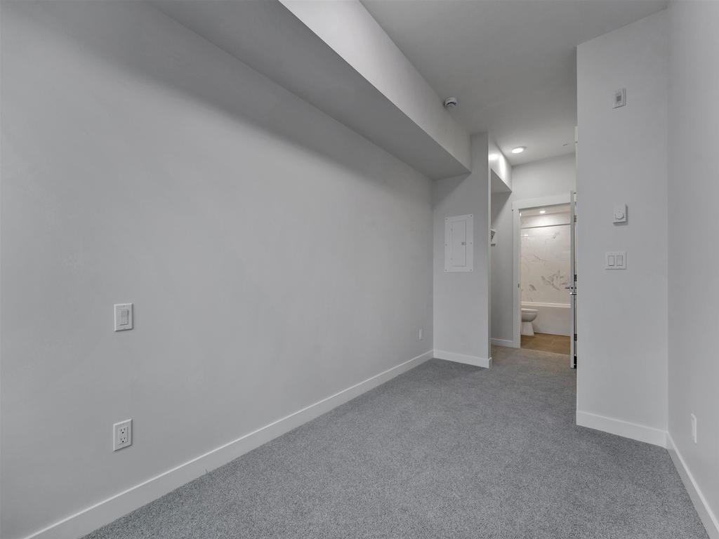 Listing Image for R3096663