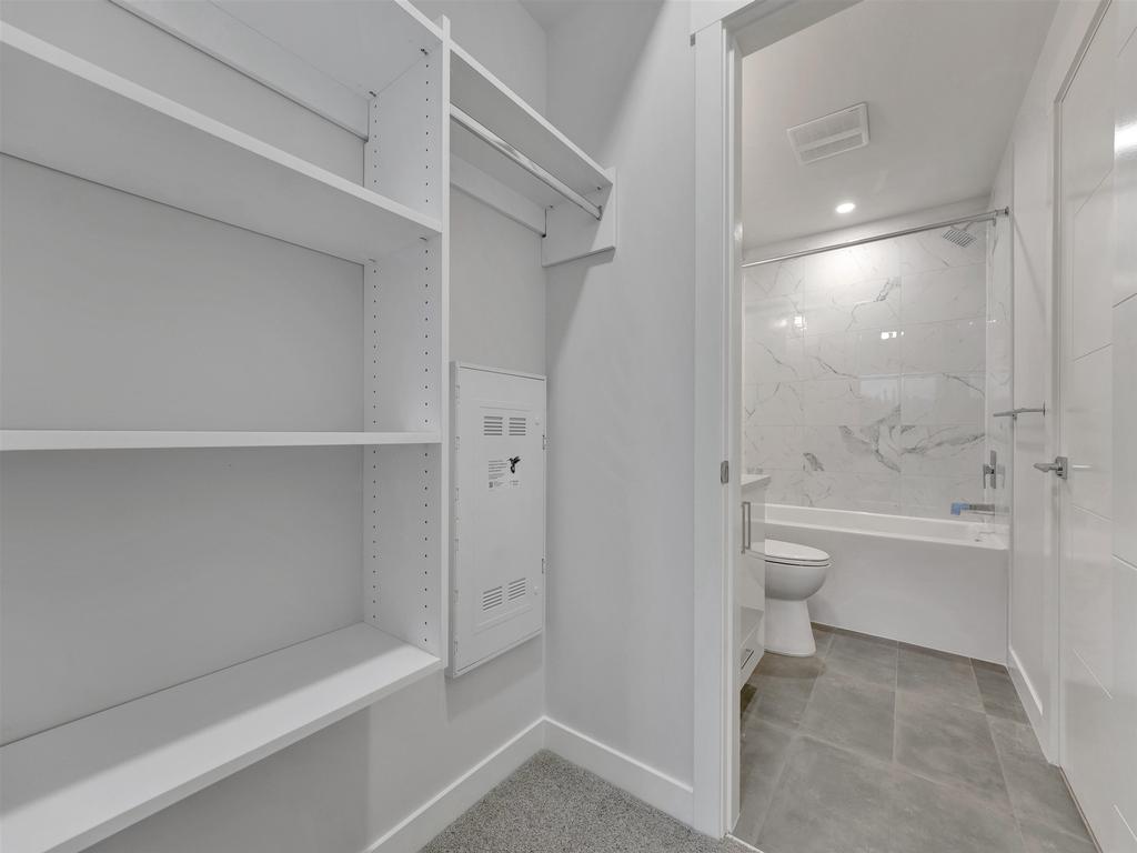 Listing Image for R3096663