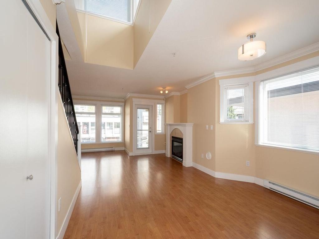 Listing Image for R3096668