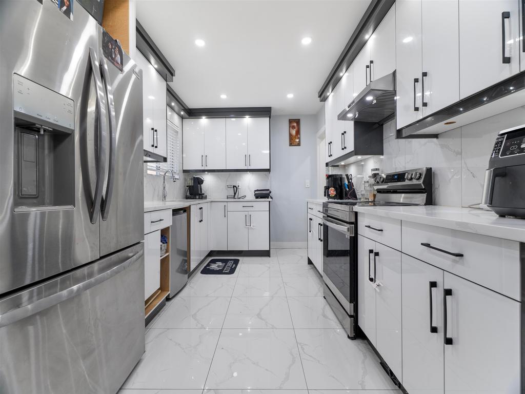 Listing Image for R3096671