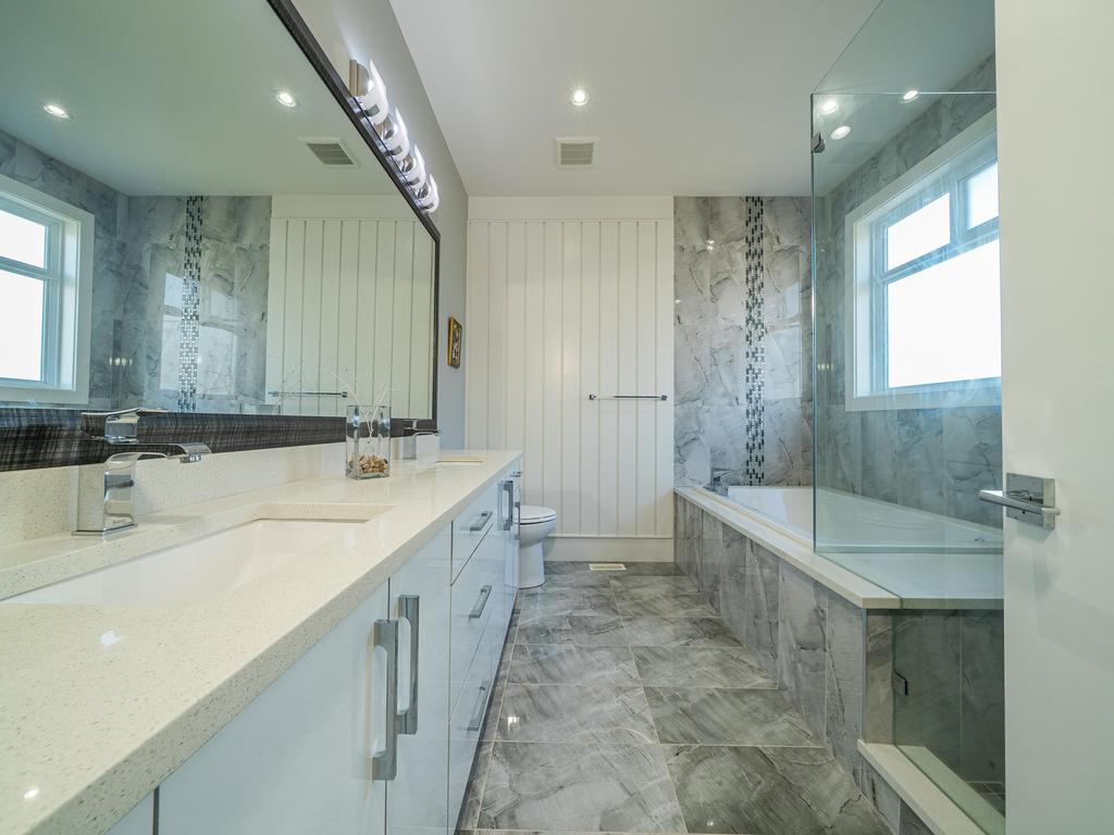 Listing Image for R3096676