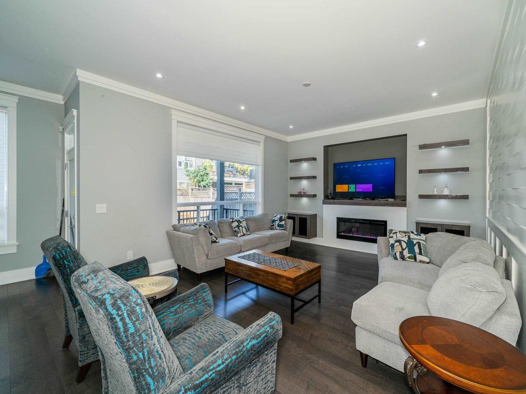 Listing Image for R3096676