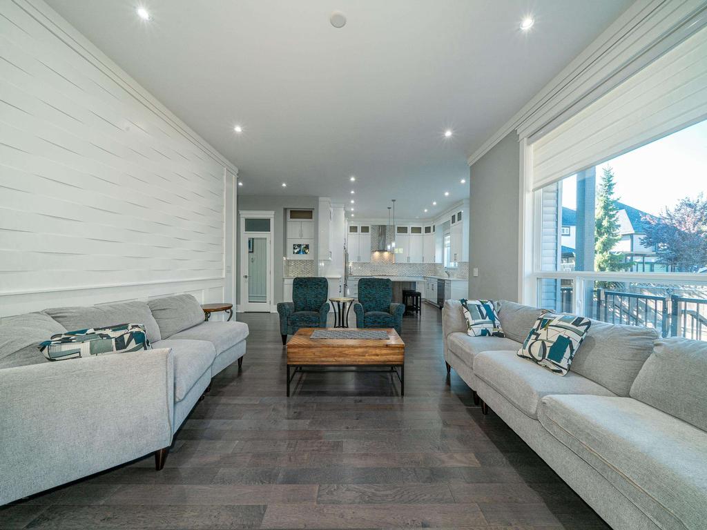 Listing Image for R3096676