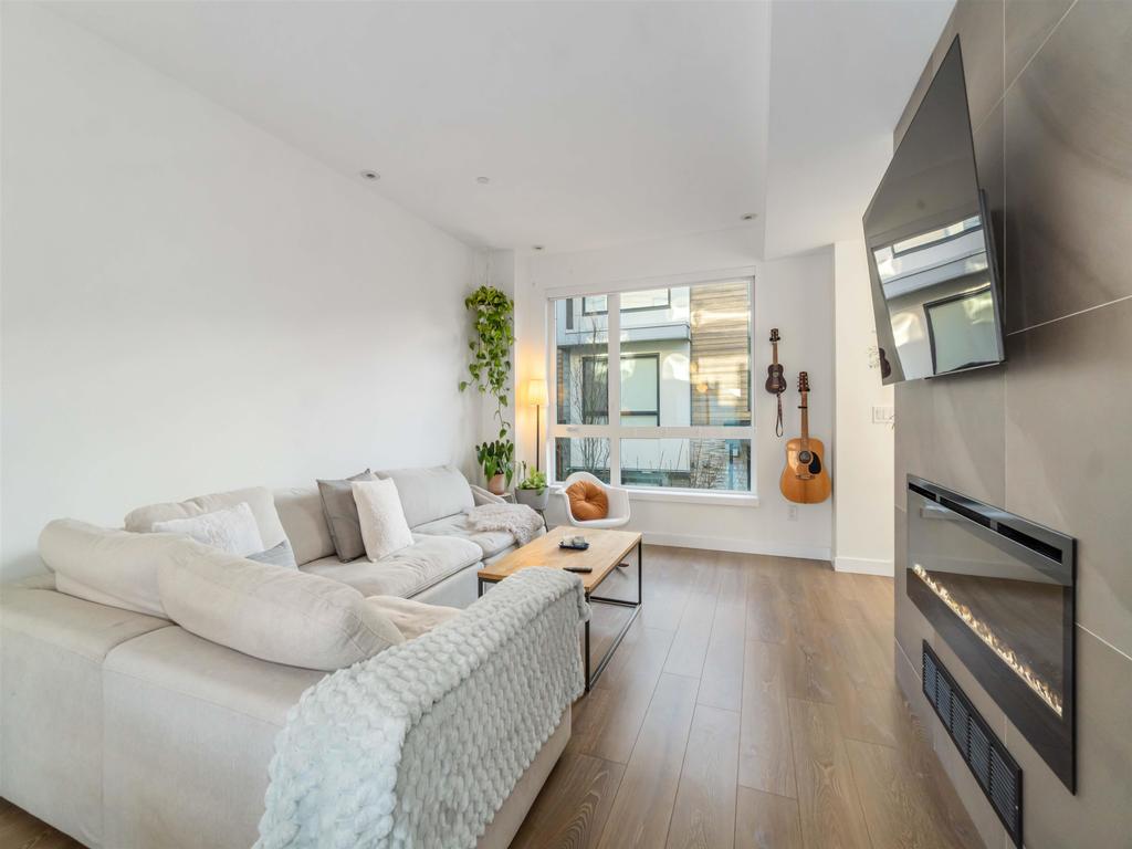 Listing Image for R3096677