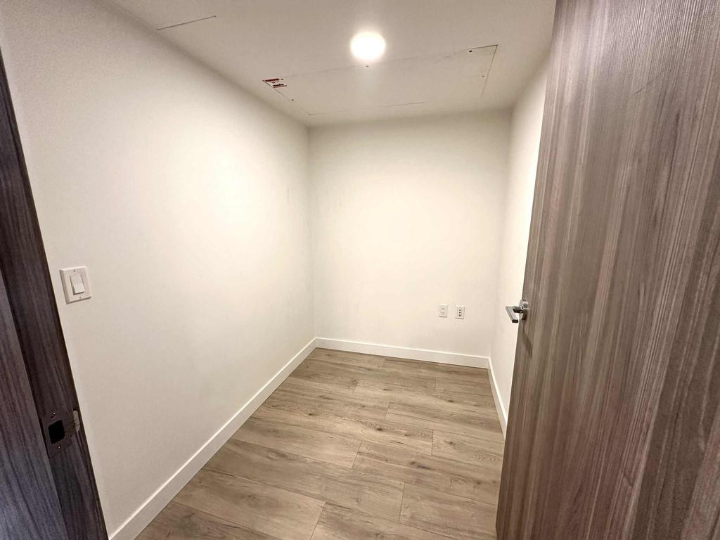 Listing Image for R3096682