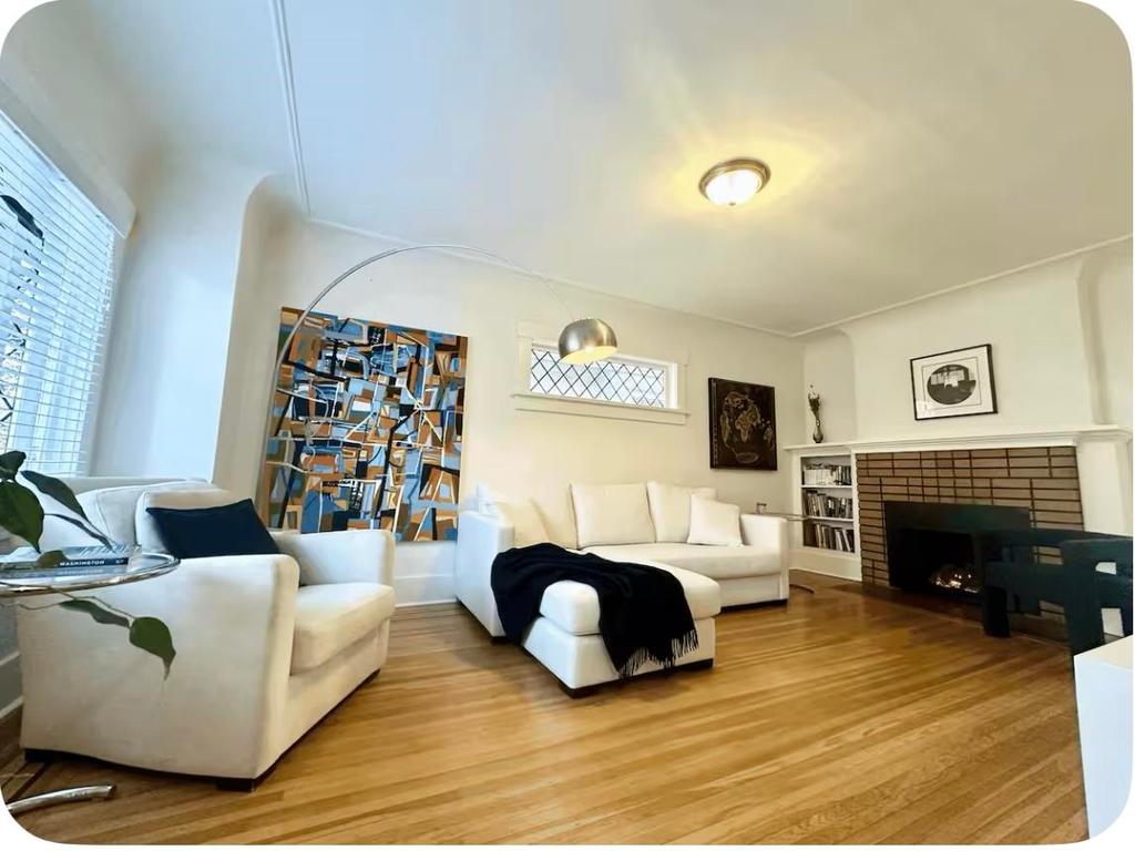 Listing Image for R3096694