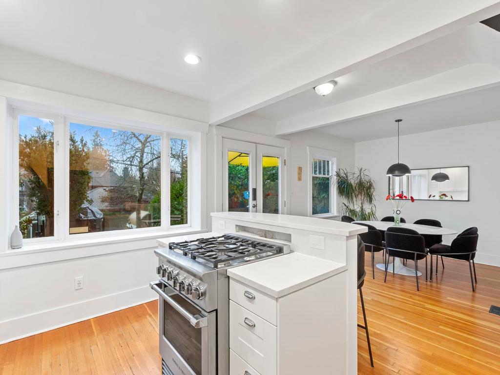 Listing Image for R3096694