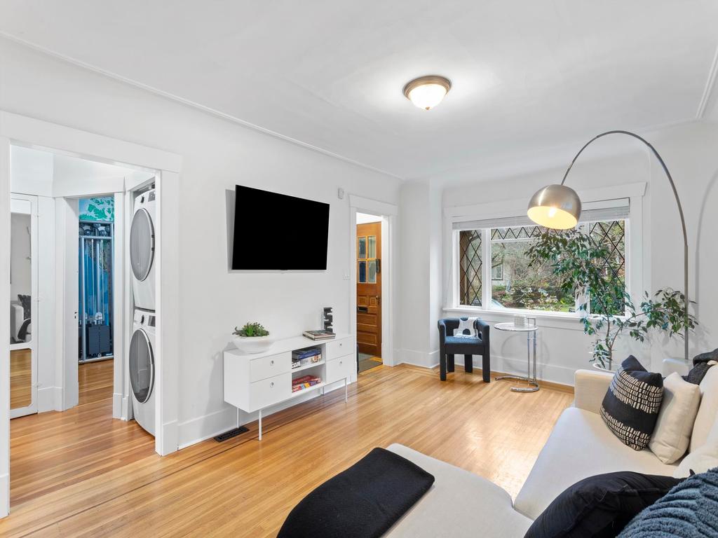 Listing Image for R3096694