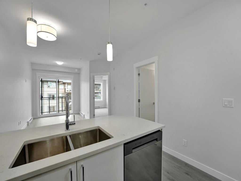 Listing Image for R3096695